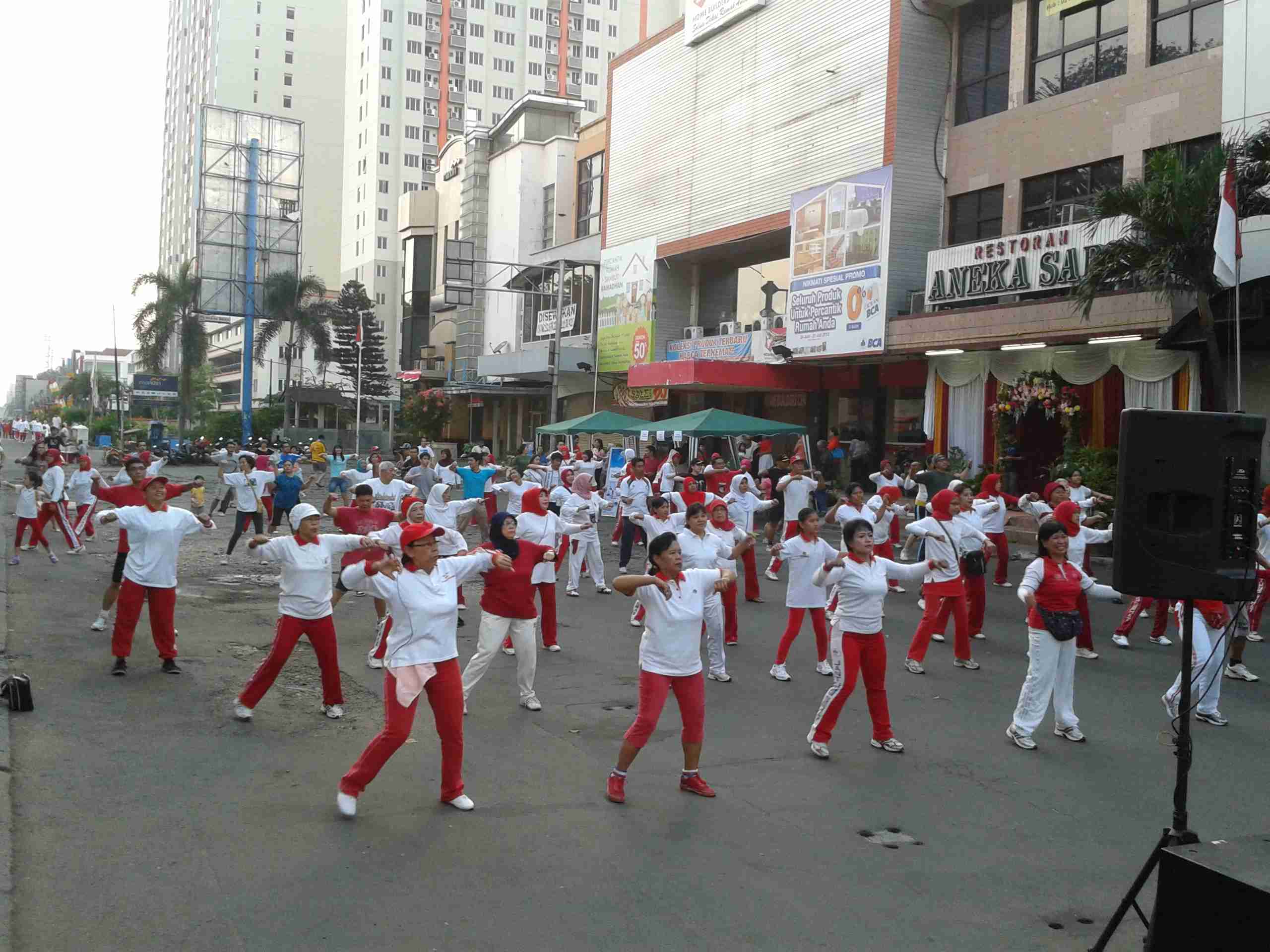 &#91;FR&#93; Car Free Day Collaboration w/ Earth Hour, KJI, HiLo Jakarta | 18 Agt '13