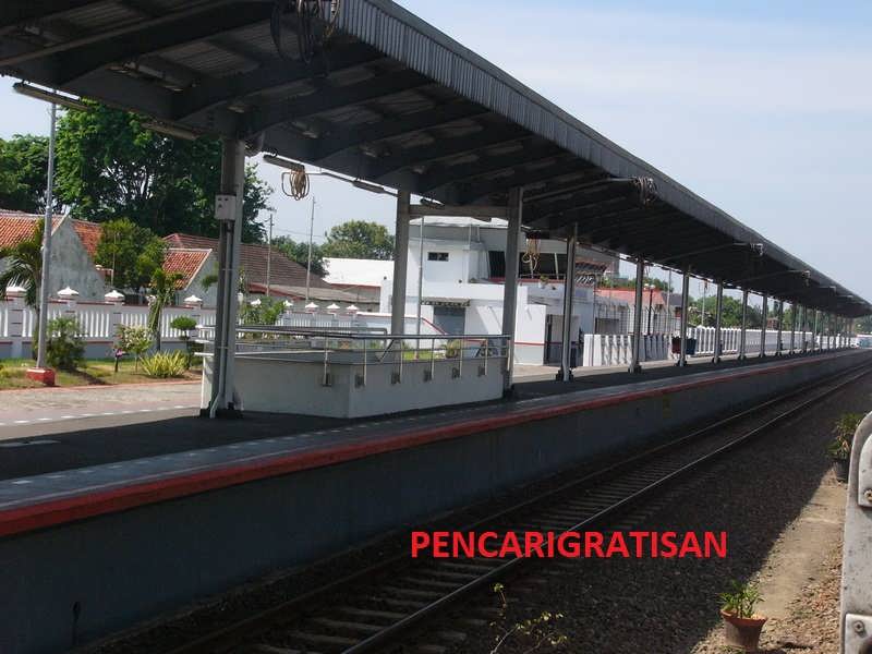 Trip Report (TR) Fajar Utama Yogya ---Pasar Senen - Yogya  Trip Report (TR) Fajar Utama Yogya ---Pasar Senen - Yogya