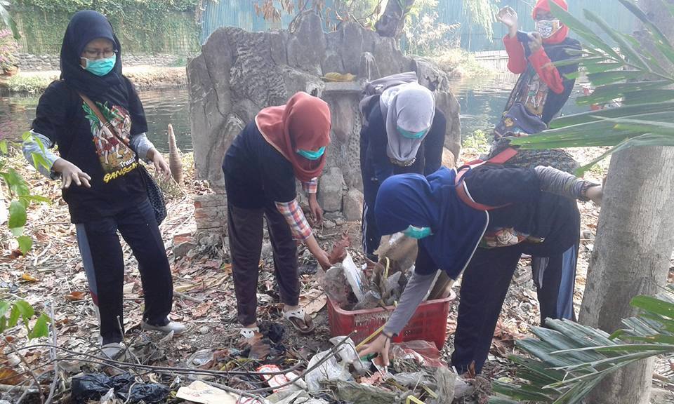 GreenLifestyle - GERAKAN PERDULI SUNGAI PEKALONGAN