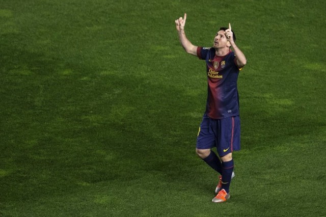 hooot-10-tahun-debut-sang-legenda-nomor-10--lionel-messi