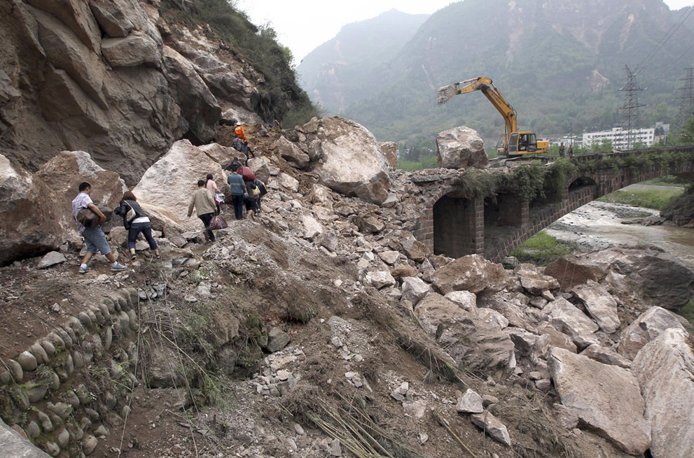 Foto Foto Gempa di China