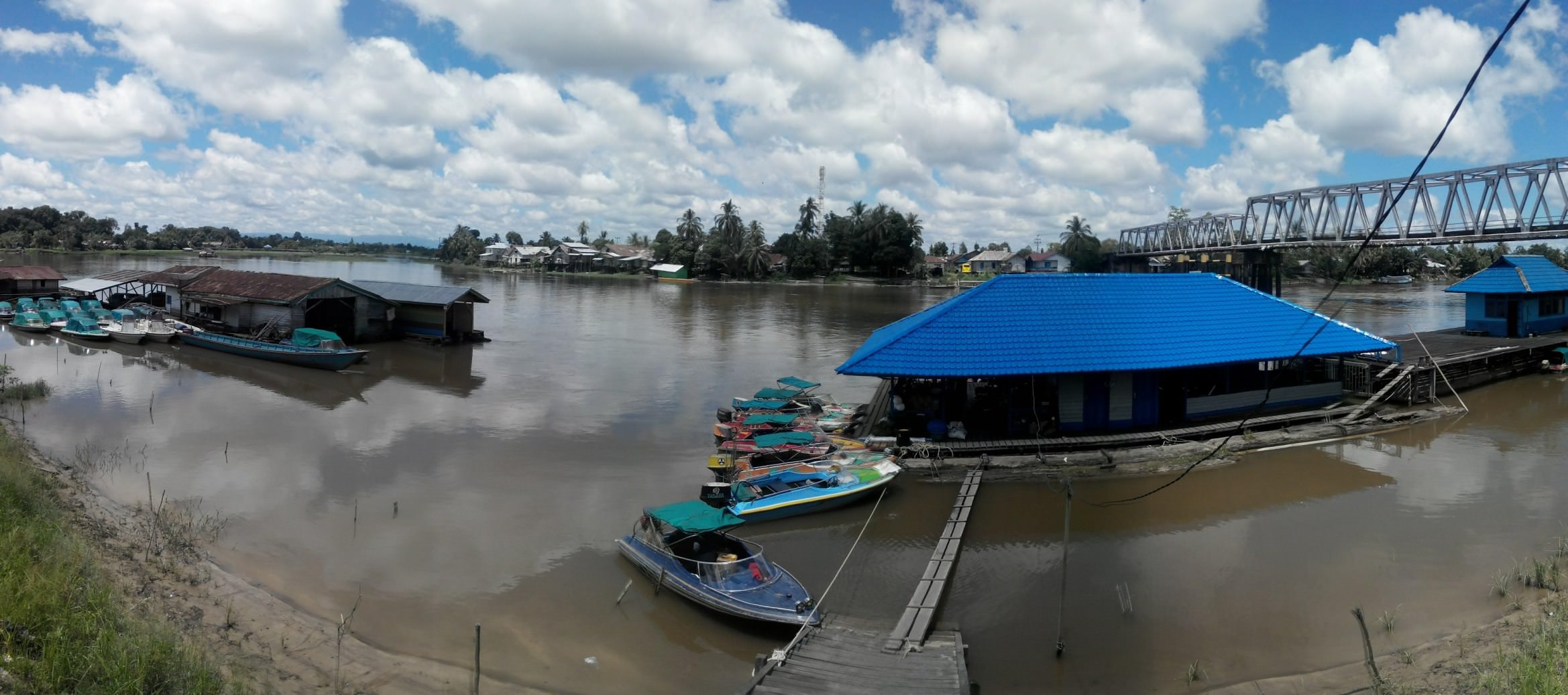 Mengenal Sungai Kapuas, Sungai Terpanjang di Indonesia.