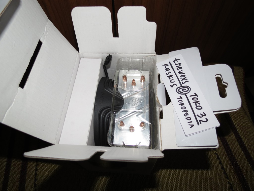 Jual DEEPCOOL GAMMAXX 300, CPU Cooler (Fan + Heatsink) Untuk Intel & AMD - Bandung