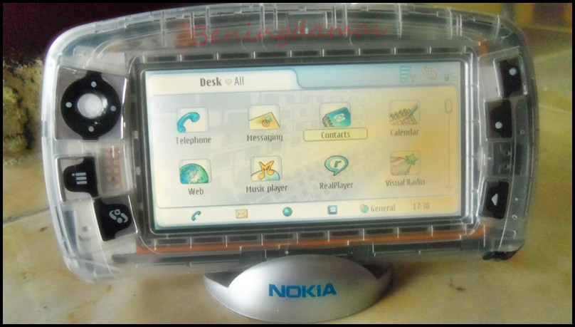 983496689668-all-about-nokia-7710-965896589834
