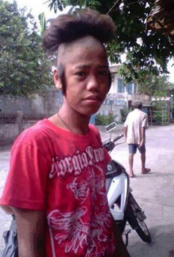 Model gaya rambut orang yang super.... Gila!