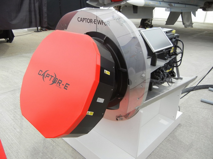 eurofighter-typhoon-akan-uji-coba-aesa-captor-e-radar