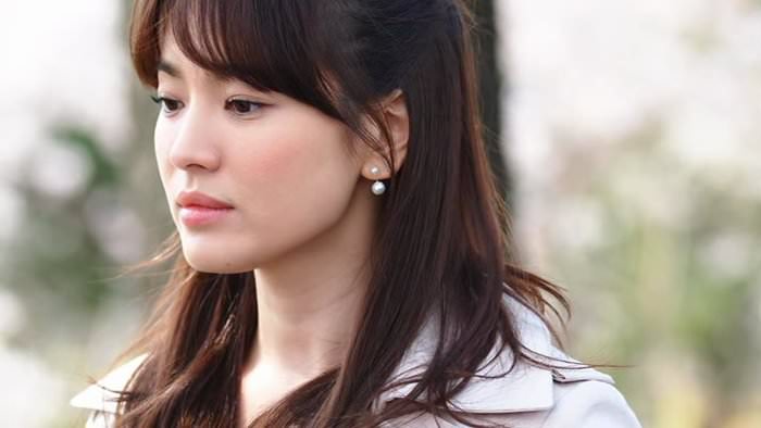 Gak Ada Obat, Inilah Potret Cantik Song Hye Kyo Dari Masa Ke Masa!