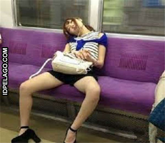Kocak Gan, Gaya Tidur Orang Jepang Ini Patut Kita Coba juga Nih