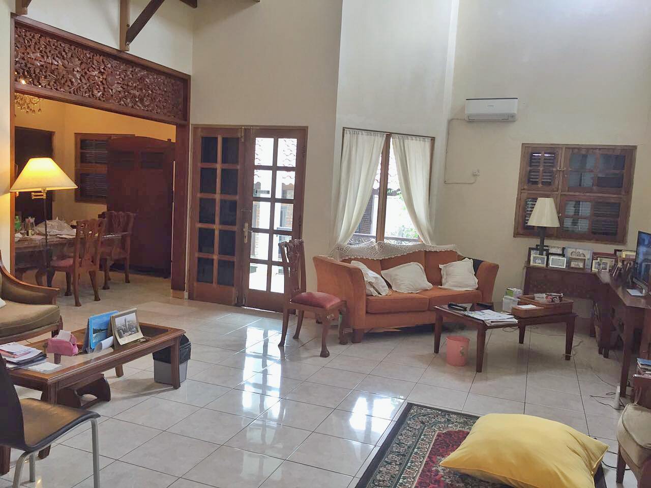 Rumah Asri dan Tenang Dijual di Kavling Deplu Pondom Aren Bintaro
