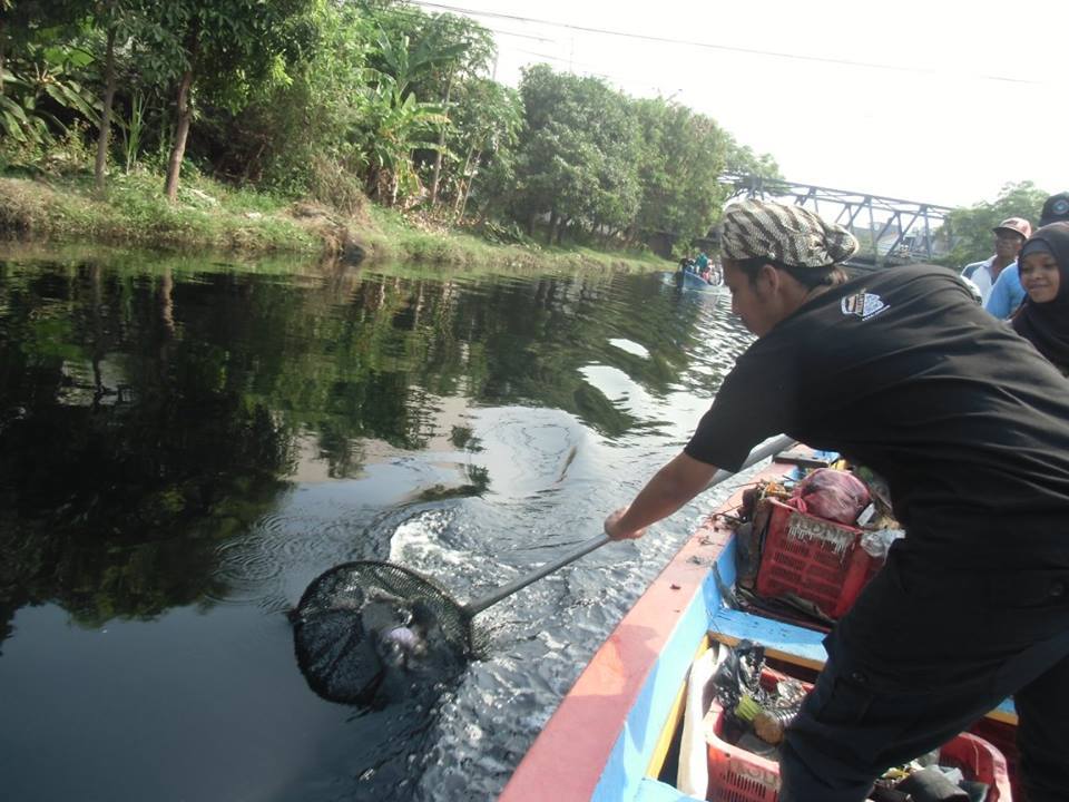 GreenLifestyle - GERAKAN PERDULI SUNGAI PEKALONGAN