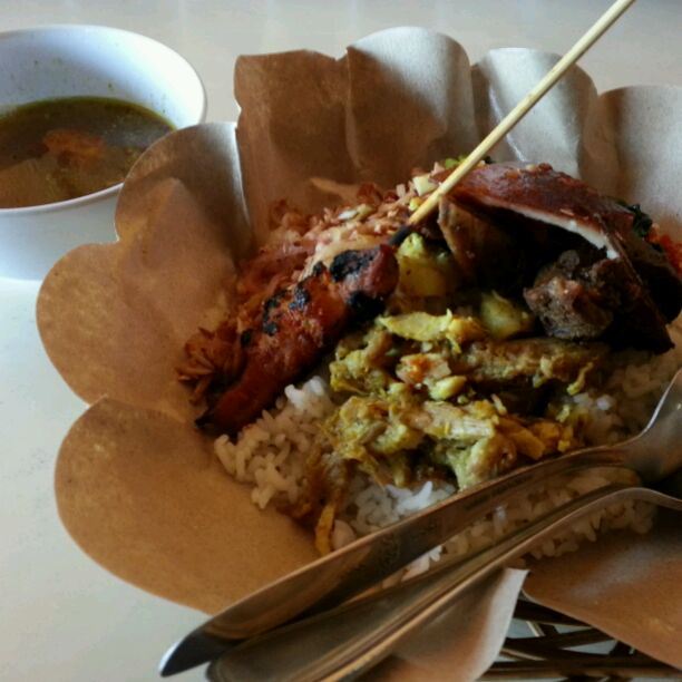 ini 4 tempat terenak buat makan babi guling di bali menurut ane