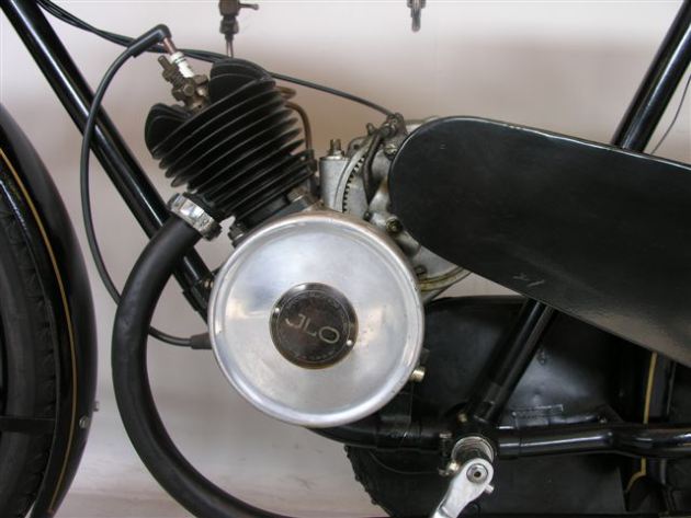 &quot;Motor Jaduuuuuul buanget&quot; (Eysink)