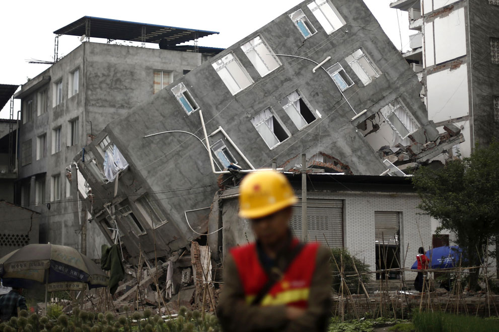 Foto Foto Gempa di China