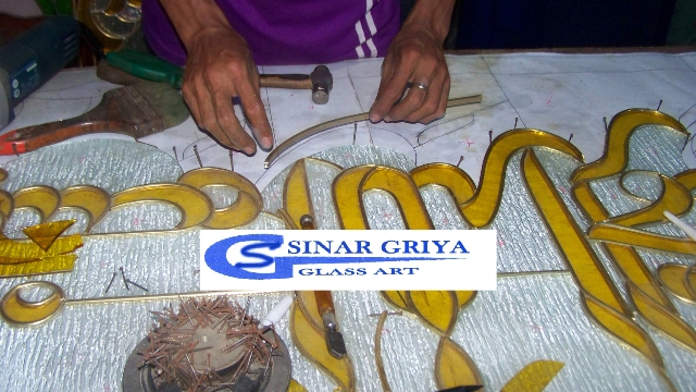 BISNIS Interior Eksterior KACA PATRI , KACA INLAY , KACA GRAVIR , Sinar Griya