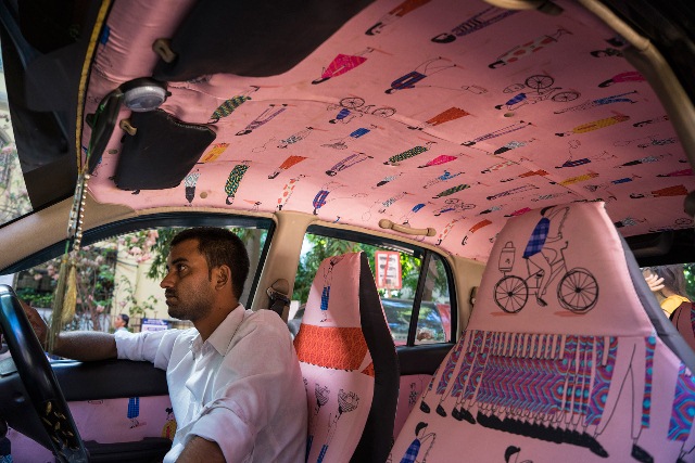 Desain unik dan keren interior taksi di India