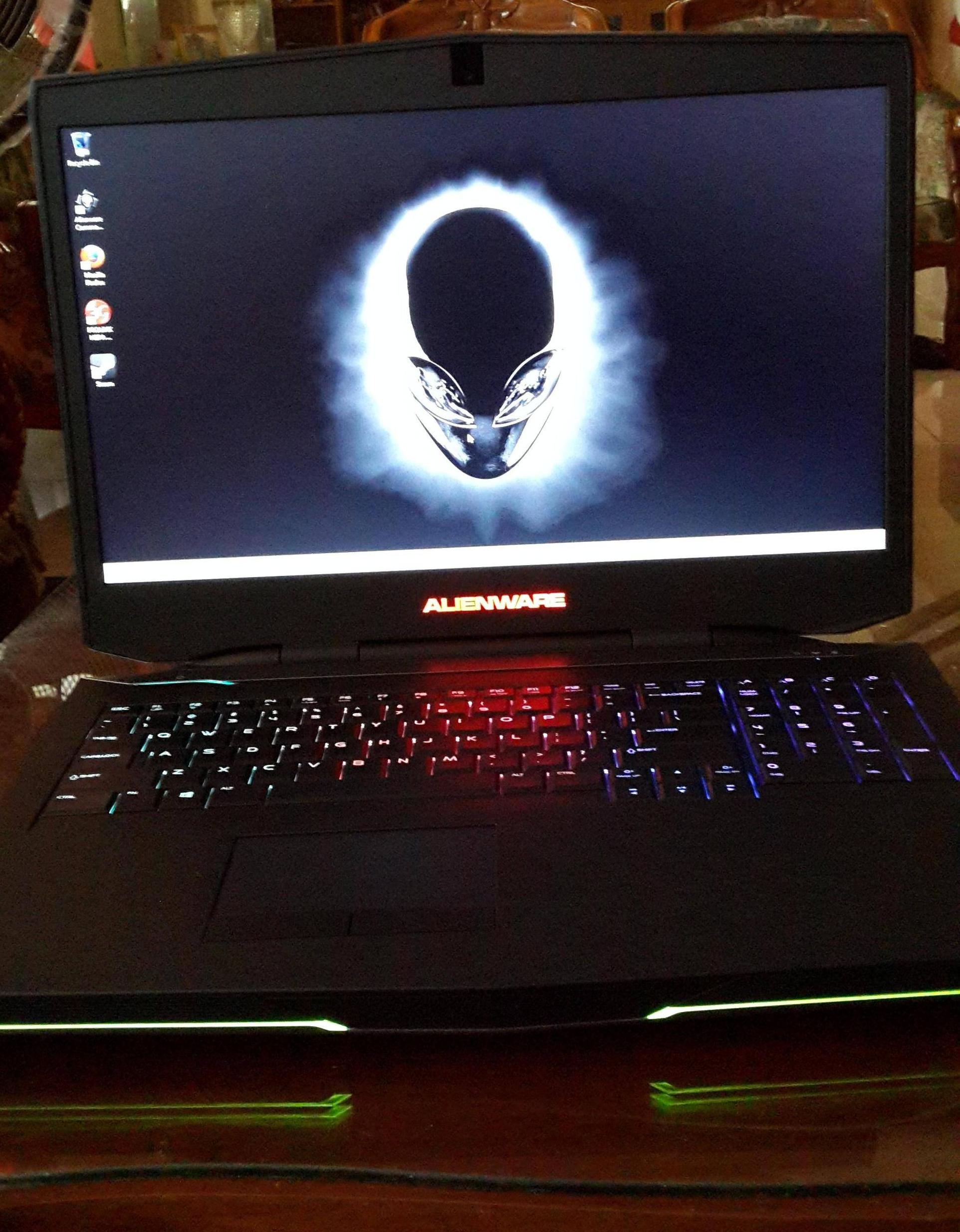 alienware-lounge