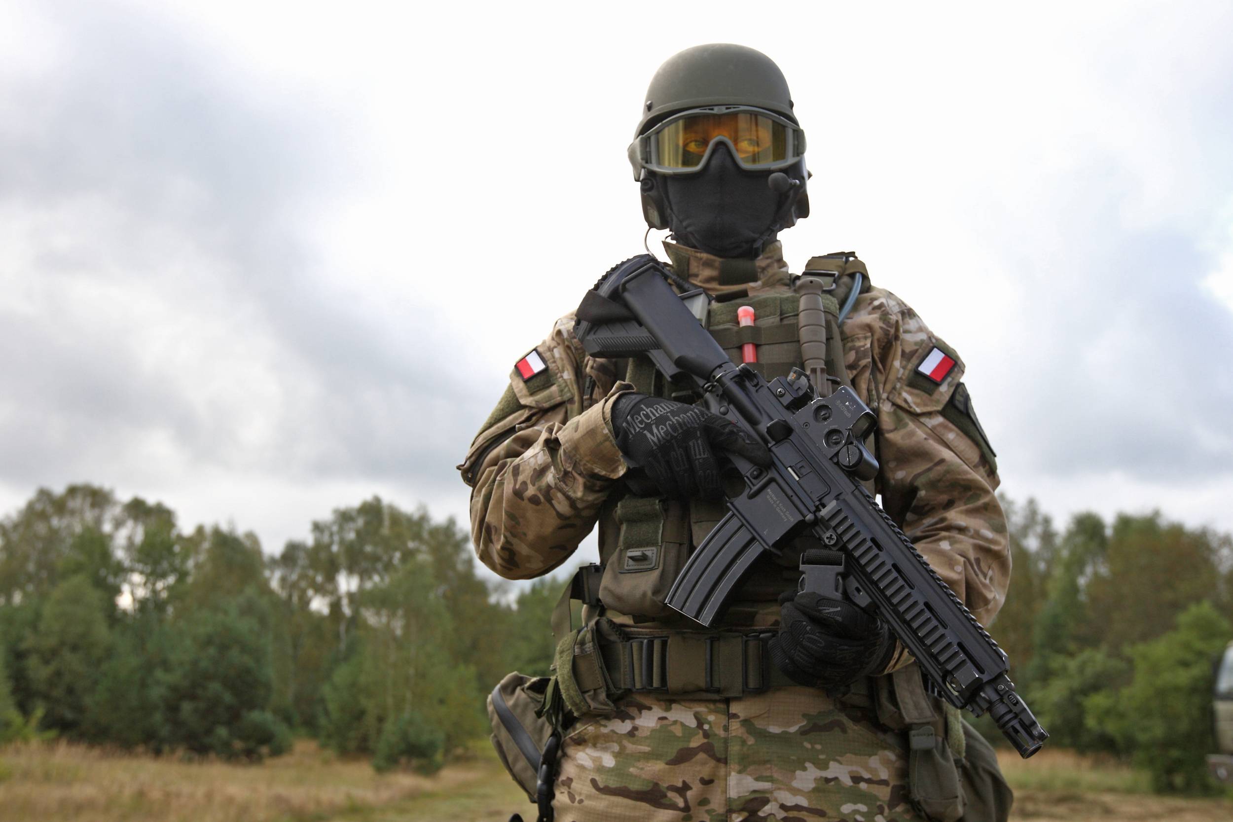 Современный солдат. Спецназ. Польский спецназ. Польский военный спецназ. Спецназ НАТО.