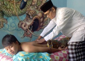 Pijatan ala Indonesia Amat Digemari
