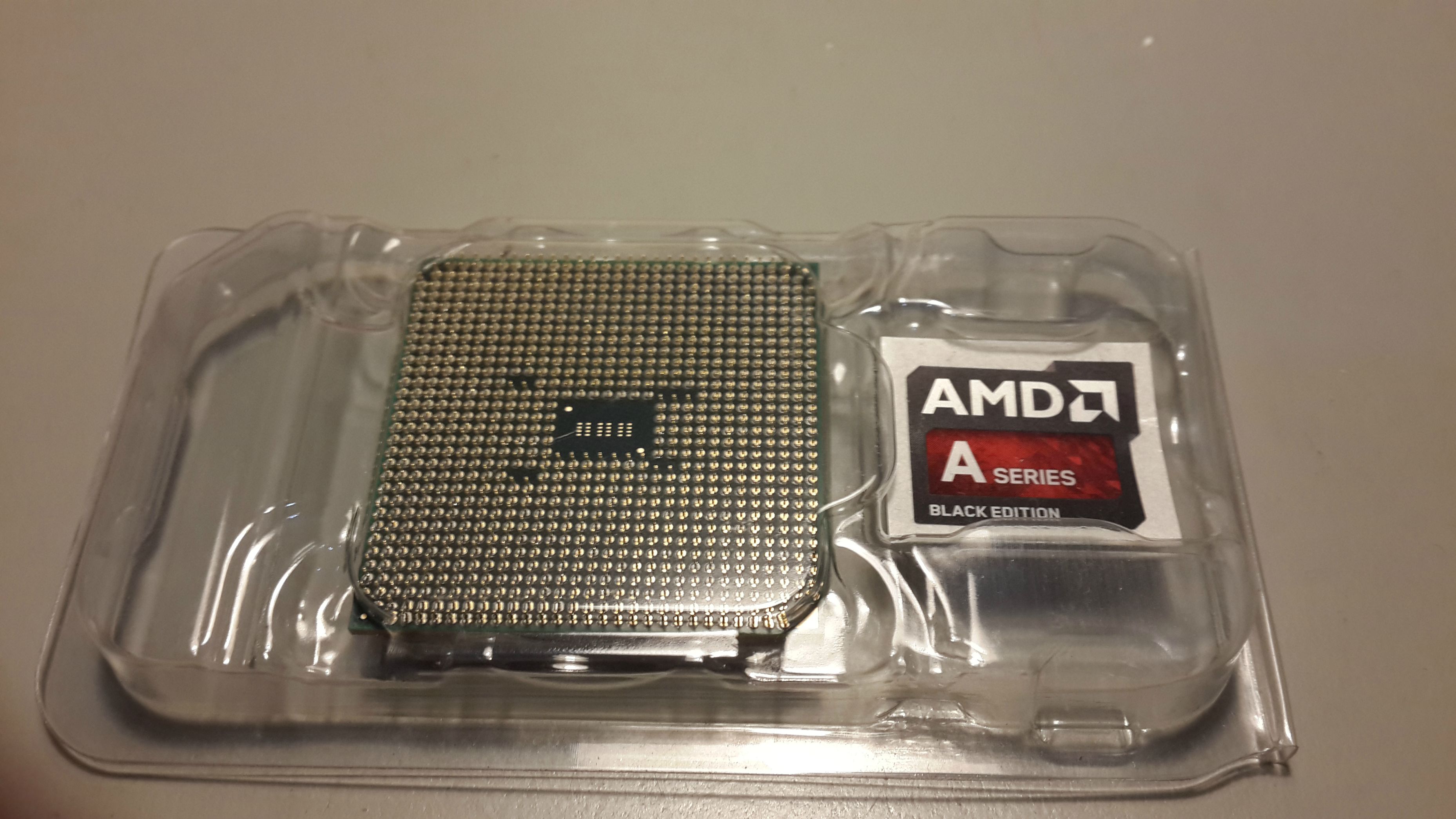 &#91;WTS&#93; AMD Trinity A6 5400K 3,6GHz Base with Radeon HD 7540D 