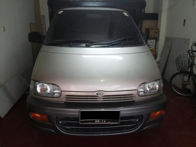 Serena 1999 - body mulus - Jual cepat