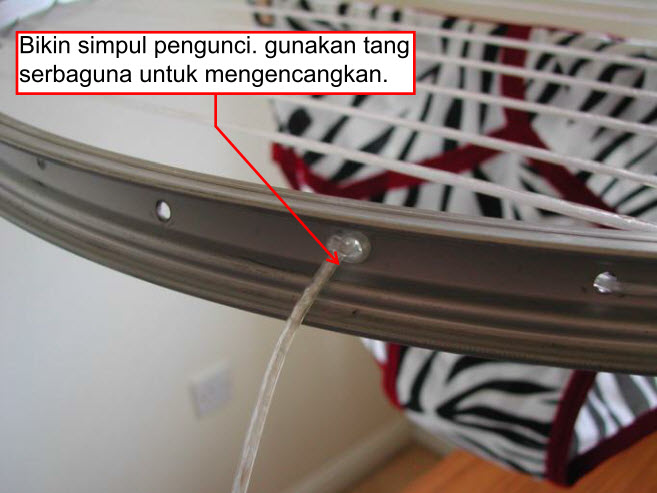 &#91;TUTORIAL-Series&#93; Gantungan Pakaian dari Velg Sepeda