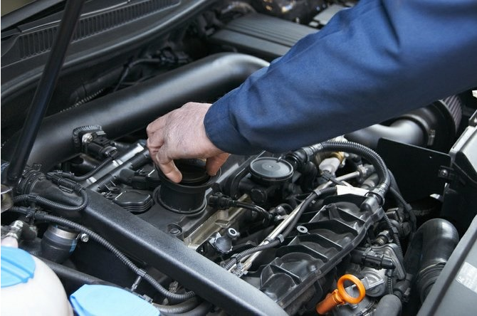 Tips Perawatan Mobil Yang Dapat Dilakukan Sendiri Agar Performa Selalu Prima