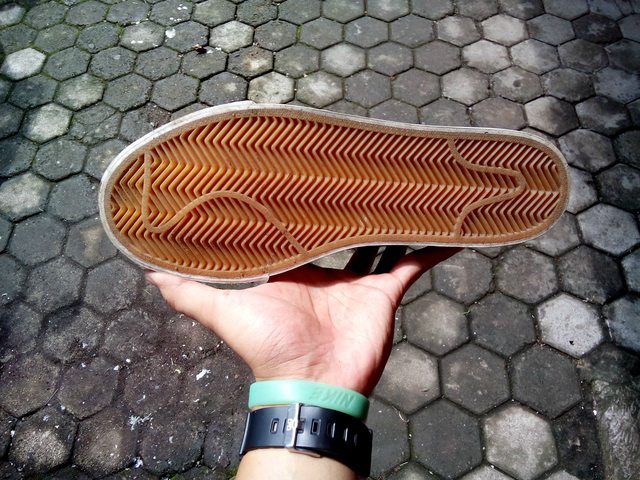 WTS nike stefan janoski cnvs original (include ongkir)