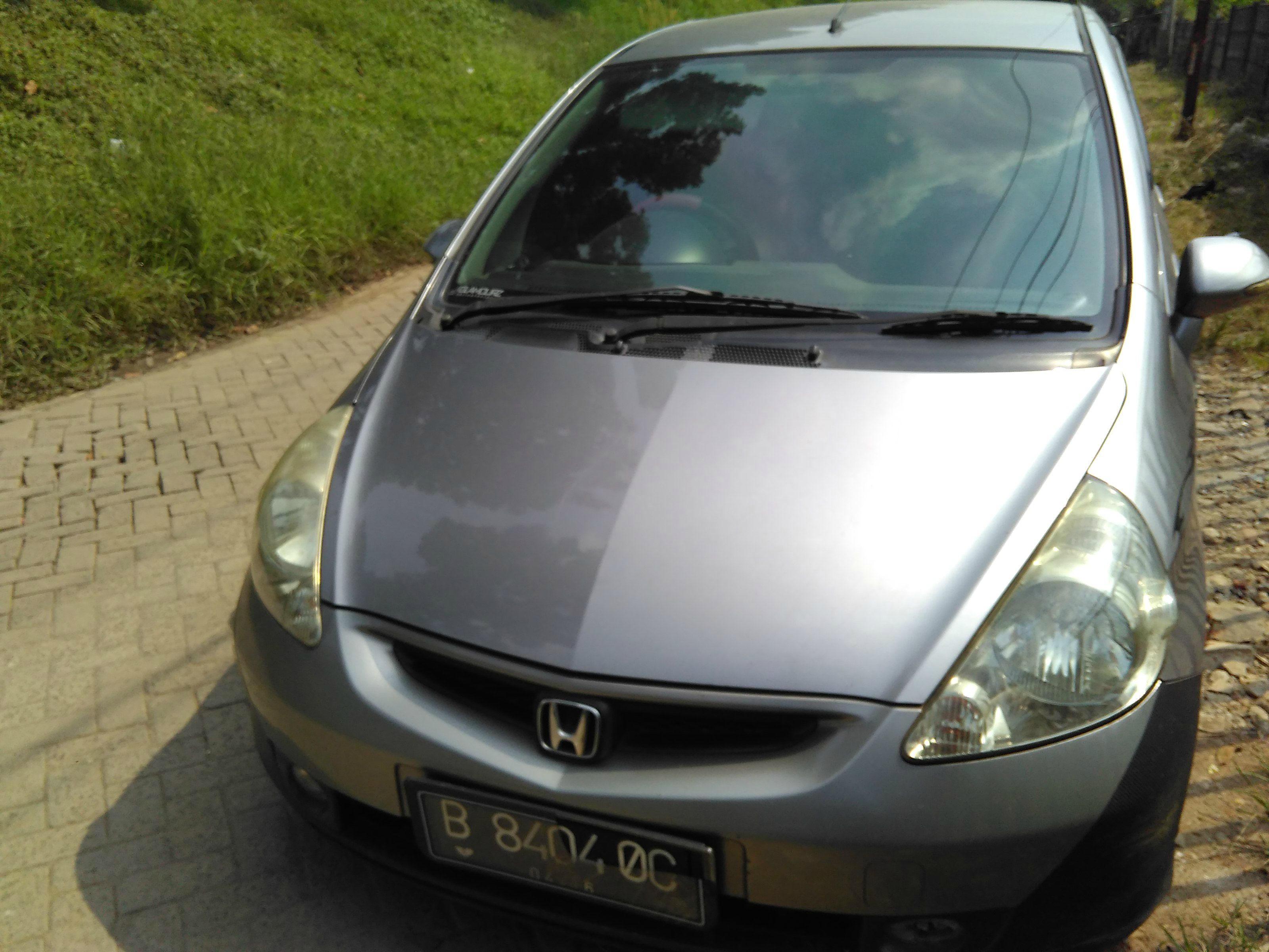 Honda JAZZ Matic IDSI 2006, velg chrome, jok kulit custom.