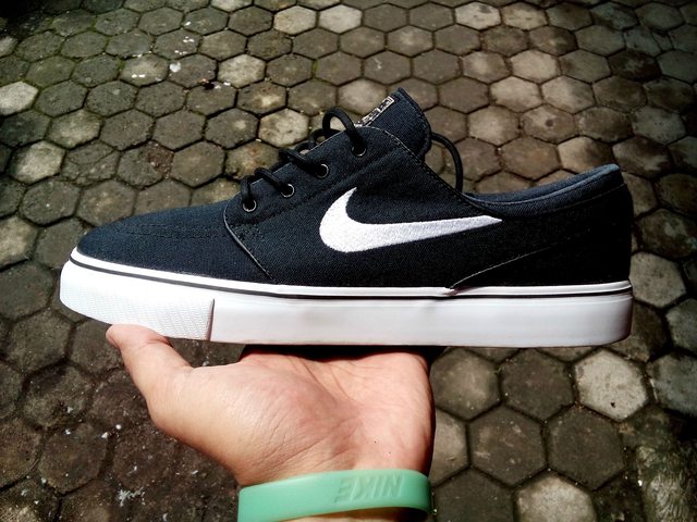 WTS nike stefan janoski cnvs original (include ongkir)