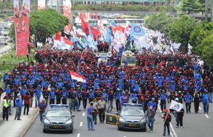 Ngaku Rakyat Cilik, Tapi Bertindak Licik.