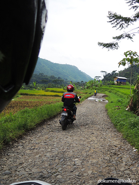 trip-report-one-day-trip-bukit-moko---ciwidey---curug-citambur