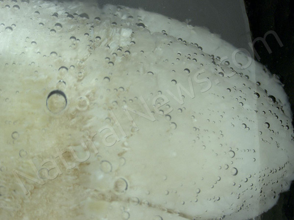Minuman soda dapat merusak gigi gan, hati-hati!