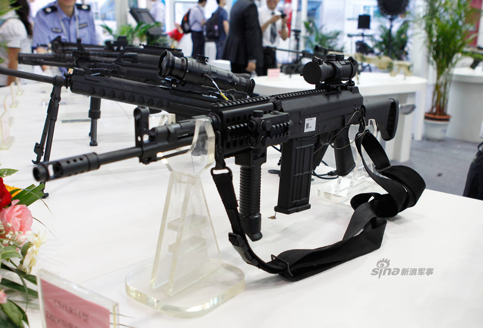 CS/LR14 , Battle Rifle Baru Buatan Tiongkok