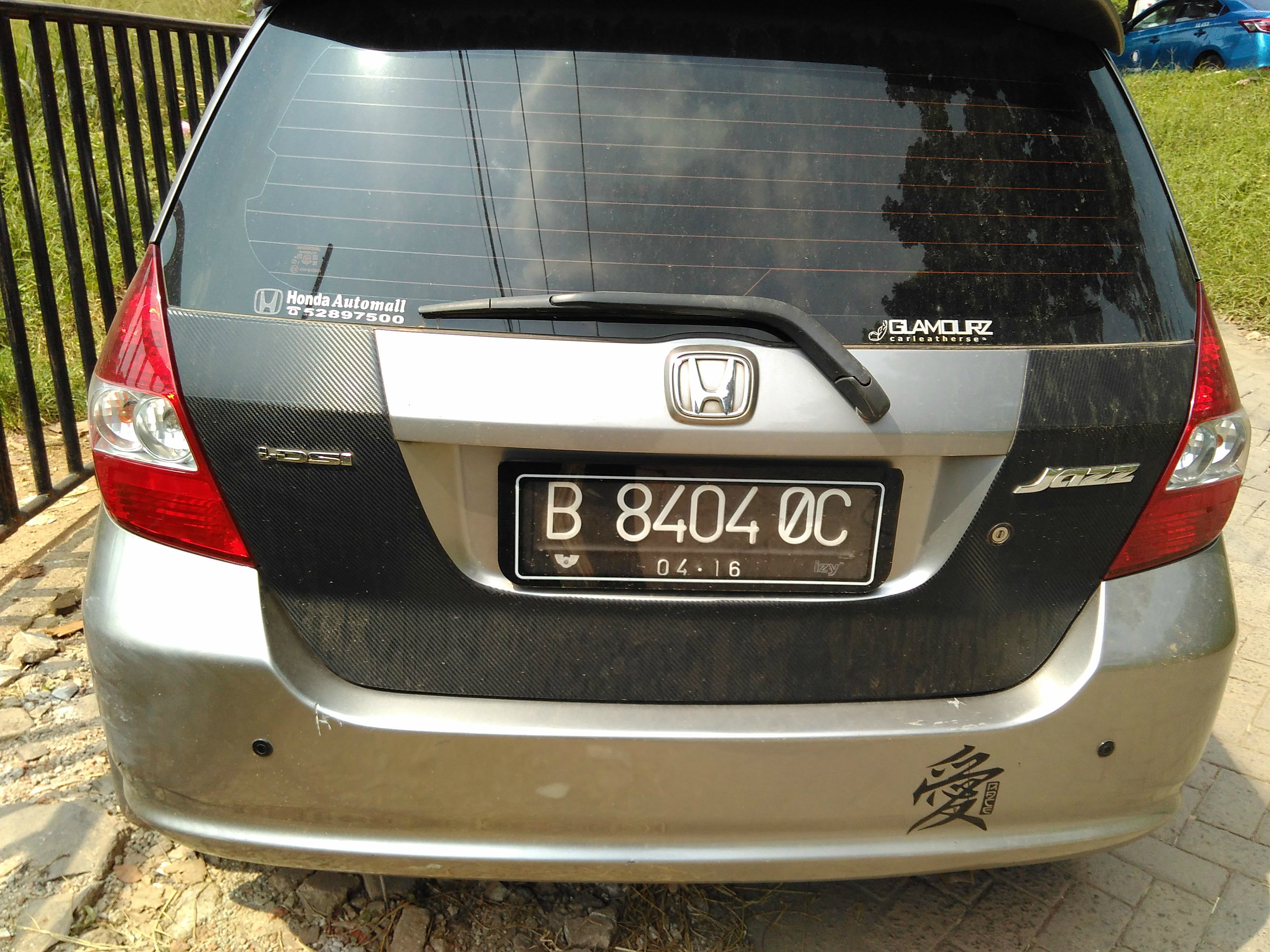 Honda JAZZ Matic IDSI 2006, velg chrome, jok kulit custom.