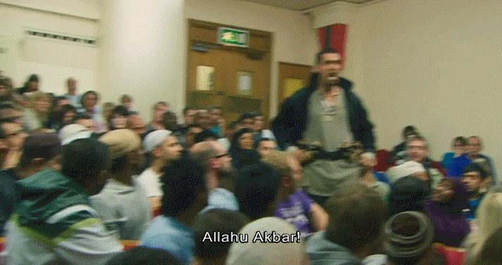 imam-salat-jumat-ini-kabur-gara-gara-sabuk-ortopedi