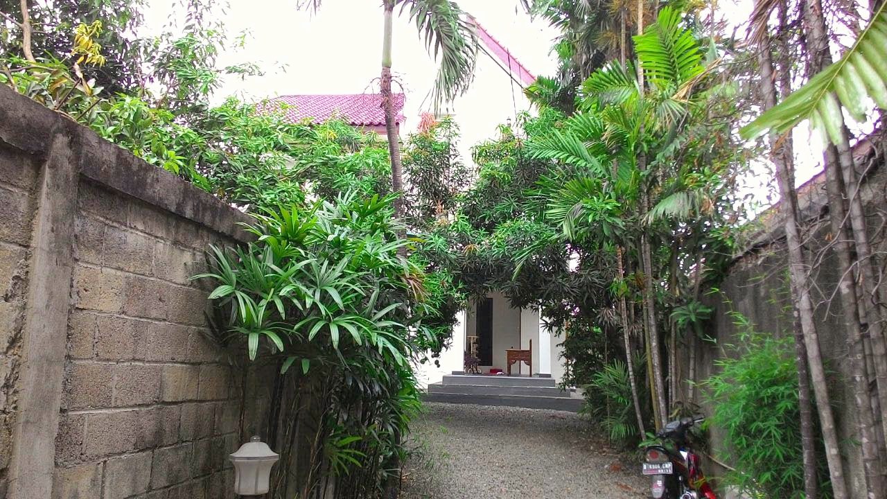 Rumah Asri dan Tenang Dijual di Kavling Deplu Pondom Aren Bintaro