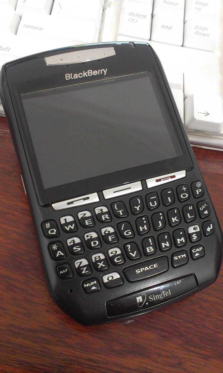BlackBerry 8707G 3G | Made in Canada | ex Singapore | ALL ORIGINAL
