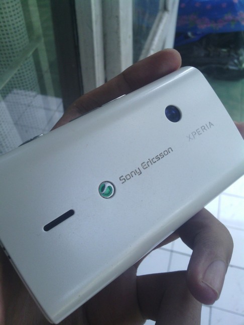 Xperia X8 Putih Mulus bisa COD Bandung