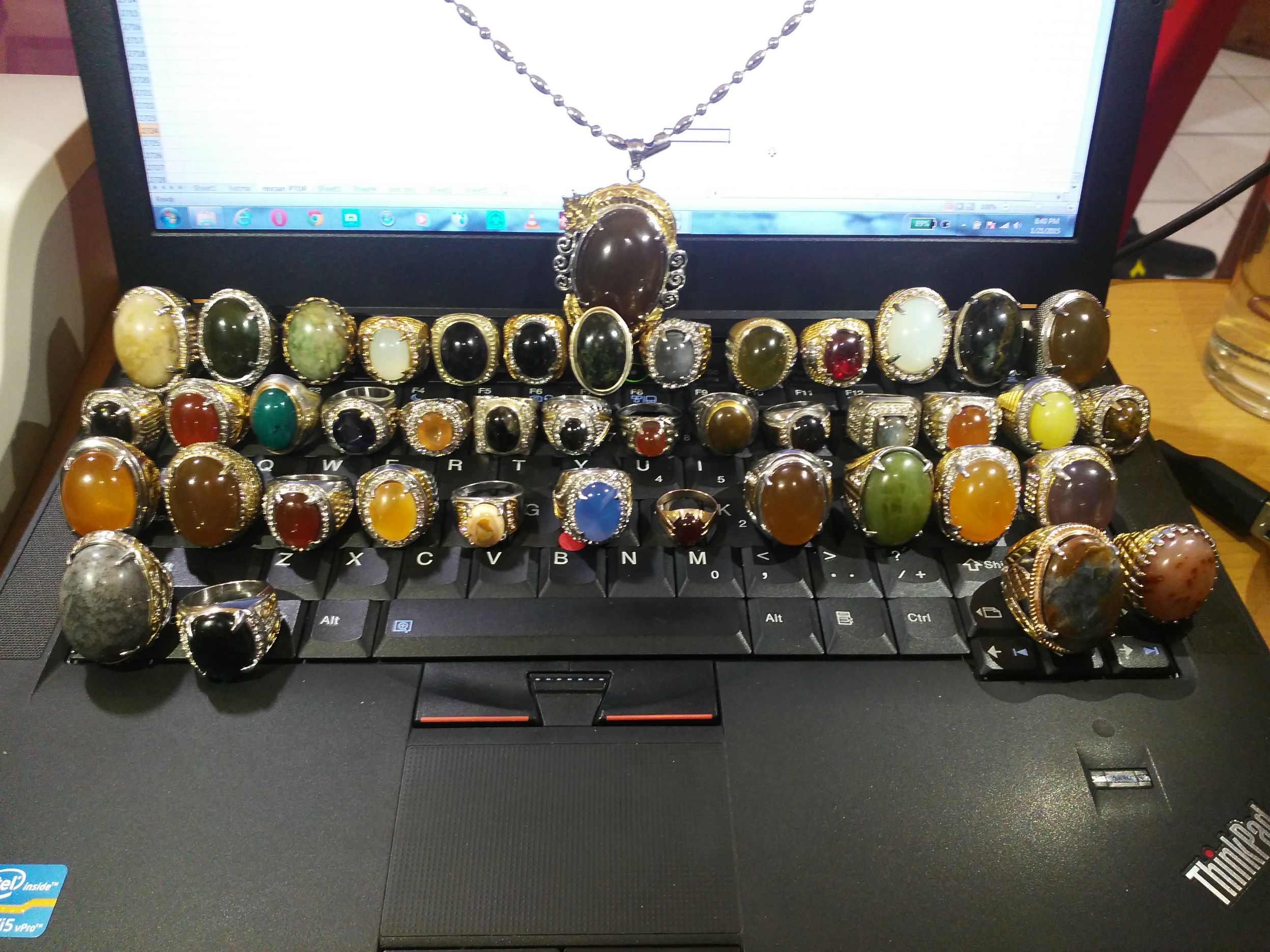 lounge-405-this-is-regbek-read-rules-please