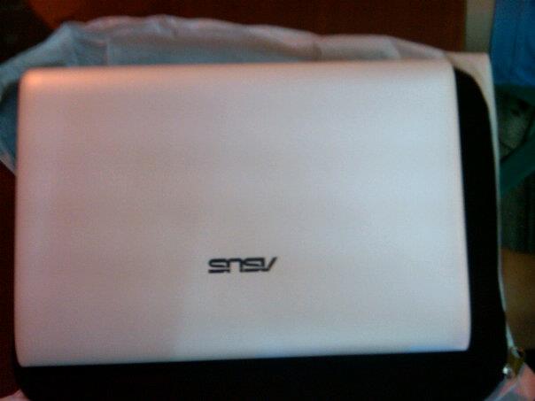 WTS Netbook Asus EEE PC 1205 R052C White ! Like NEW!! Batre SUPER LONGLIFE !!!!
