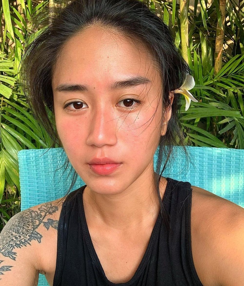 10 Artis Perempuan Indonesia yang Dobrak Standar Kecantikan, Bangga!