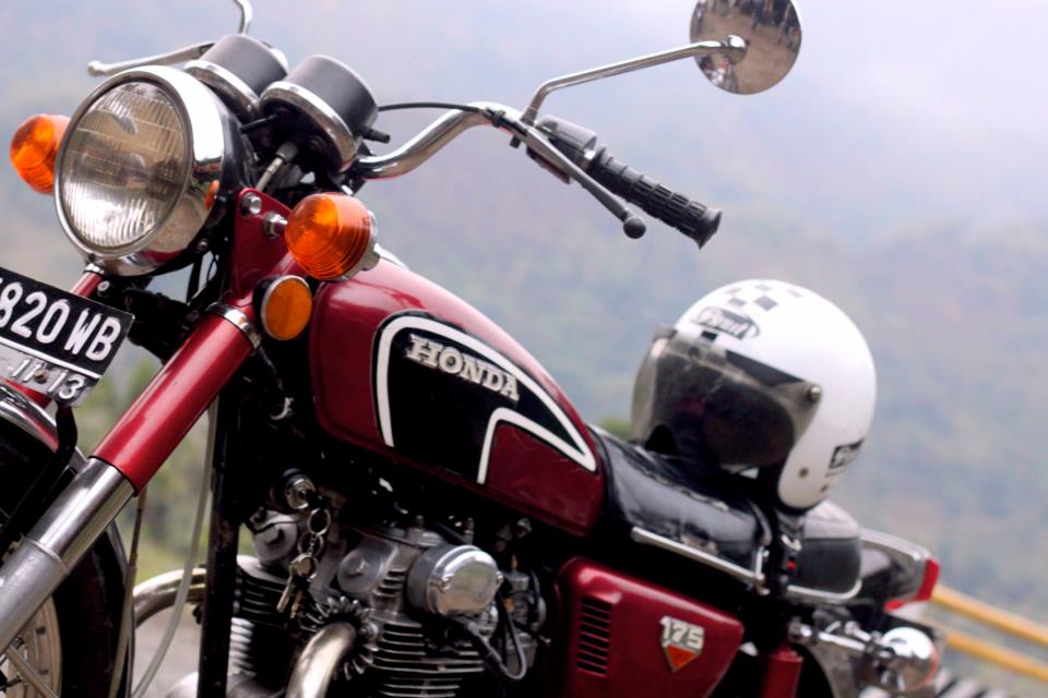 Jual Cepat Motor Honda CB 175 merah tahun 1973