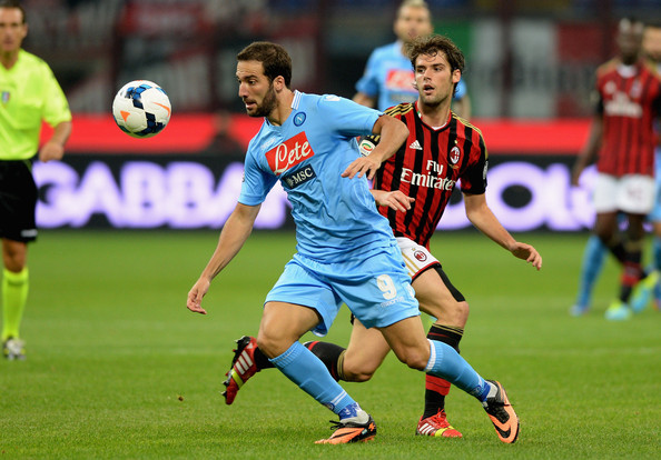 Napoli vs Ac Milan, Ajang Pembuktian Legenda Hidup I Rossoneri!