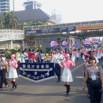 Belasan Polwan Cantik Jepang Memukau Jakarta