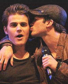 new-bpln-lounge-room-250--selamat-hari-raya-idul-fitri-1-syawal-1435-h