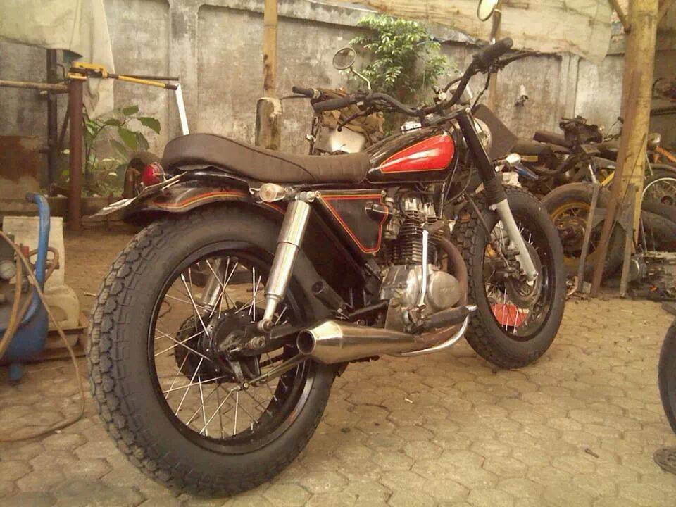 happy with old motor cycle (referensi modifikasi non 4l4y)