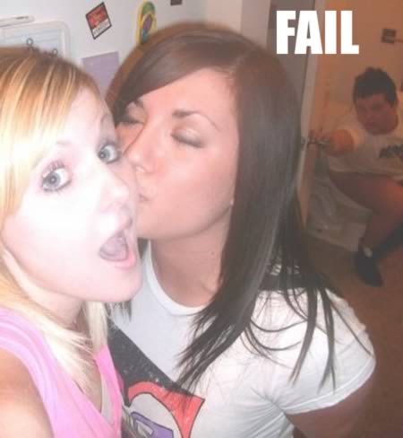 Background Fail (agak BB gan)