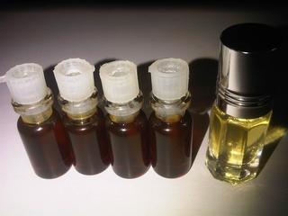 Minyak Gaharu / Oud / Agarwood non-alkohol
