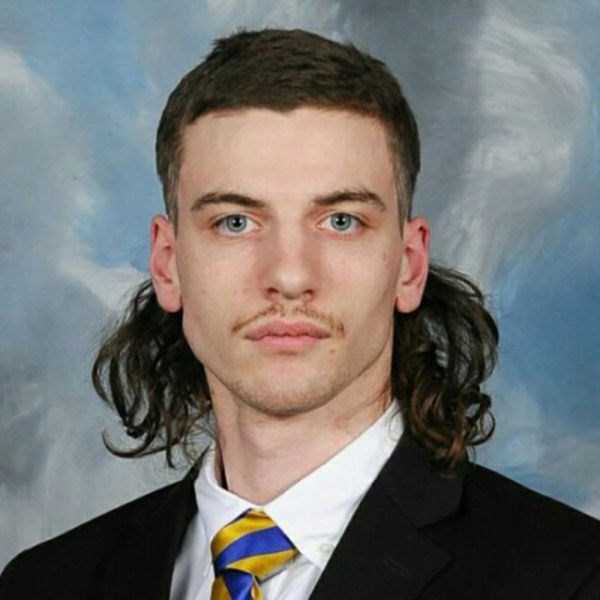 Model gaya rambut orang yang super.... Gila!