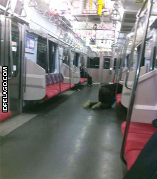 Kocak Gan, Gaya Tidur Orang Jepang Ini Patut Kita Coba juga Nih